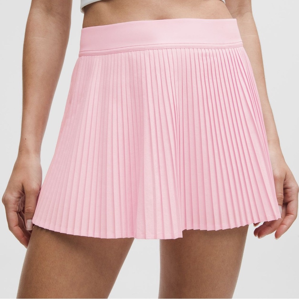 Lululemon Varsity High rise Pleated Pink Organza Skirt size 8 nwt
